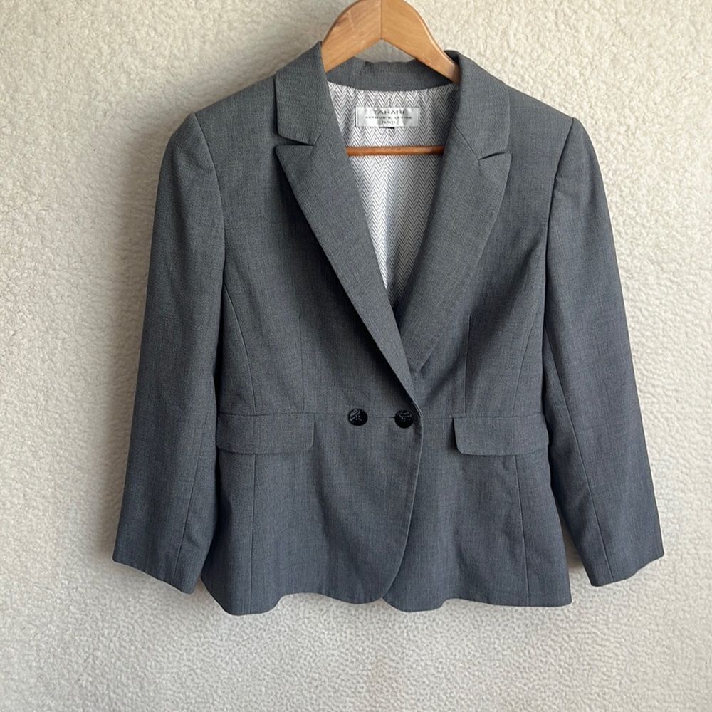 Tahari Blazer Womens Small Petite Grey - Picture 1 of 6